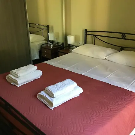 D'angelos * Karavomylos