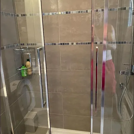 D'angelos Karavomylos