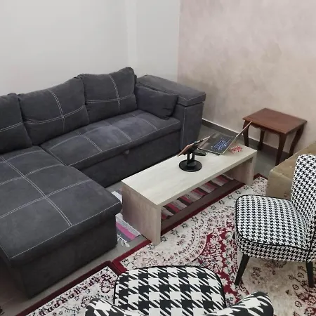 D'angelos Apartment *