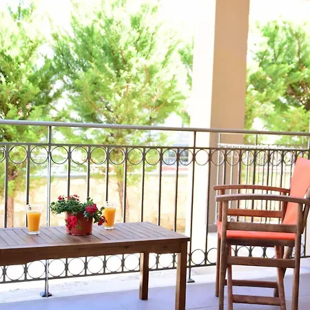 D'angelos * Karavomylos