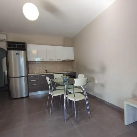 D'angelos Karavomylos