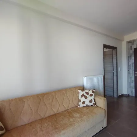 D'angelos * Karavomylos