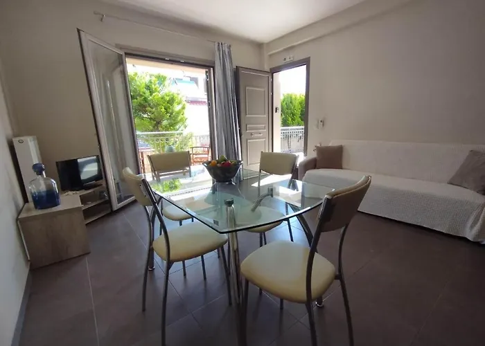 D'angelos Apartament Karavomylos